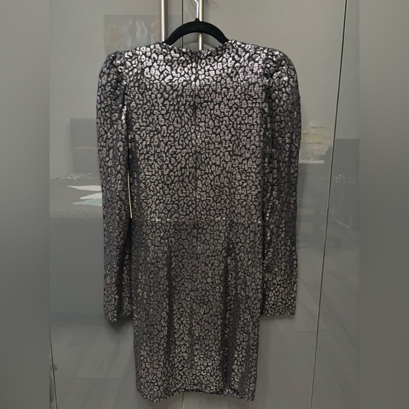 Aqua mini evening dress. Size smaller small. Color black/silver. - Picture 9 of 9